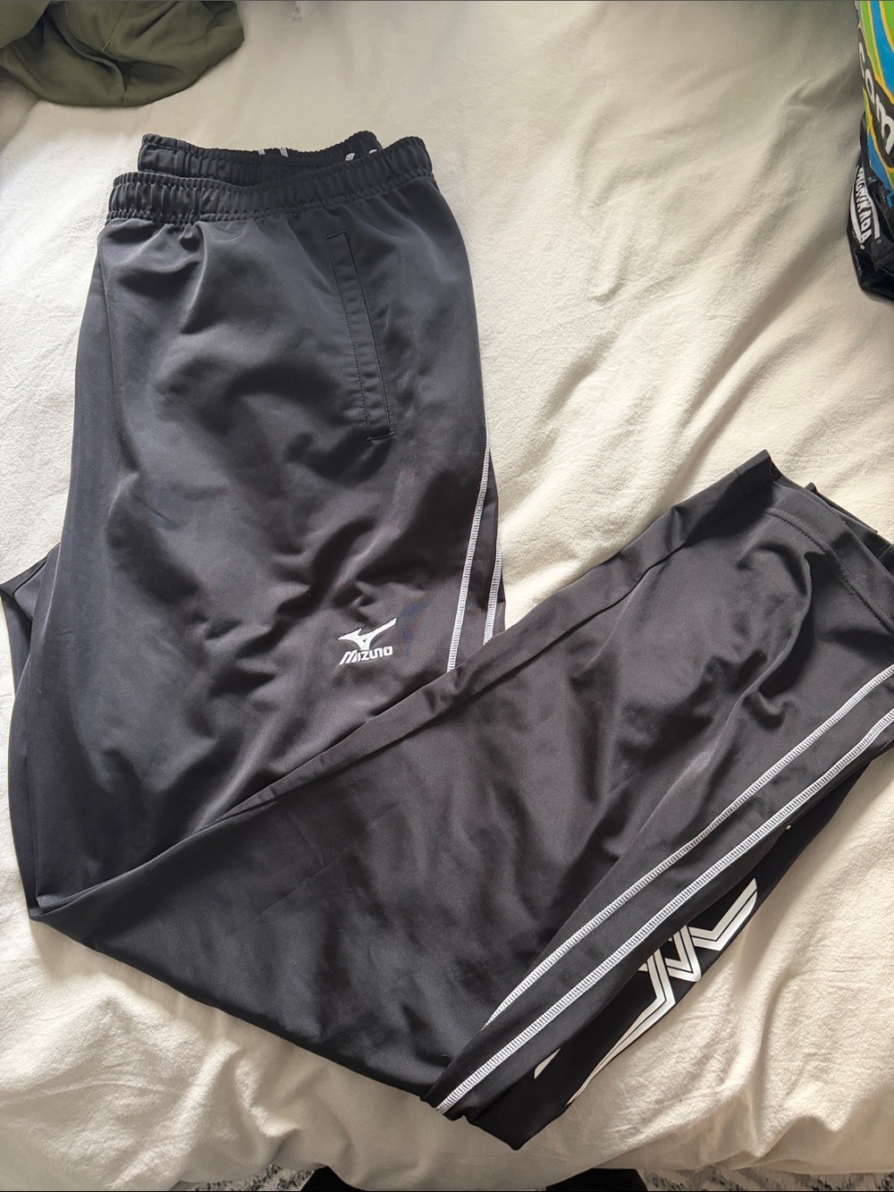 Mizuno men’s pants